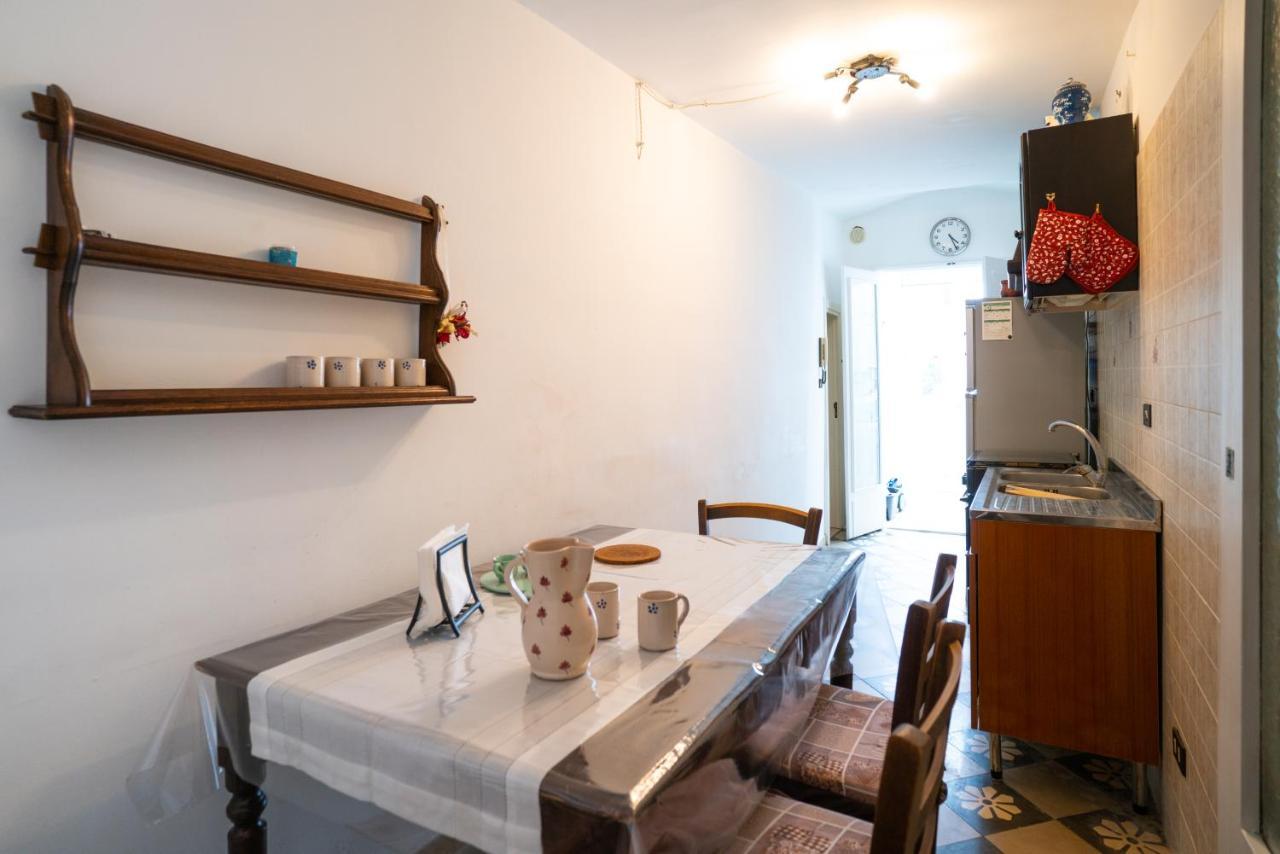 La Casa Di Andrea - Con Terrazzo Apartamento Monopoli Exterior foto
